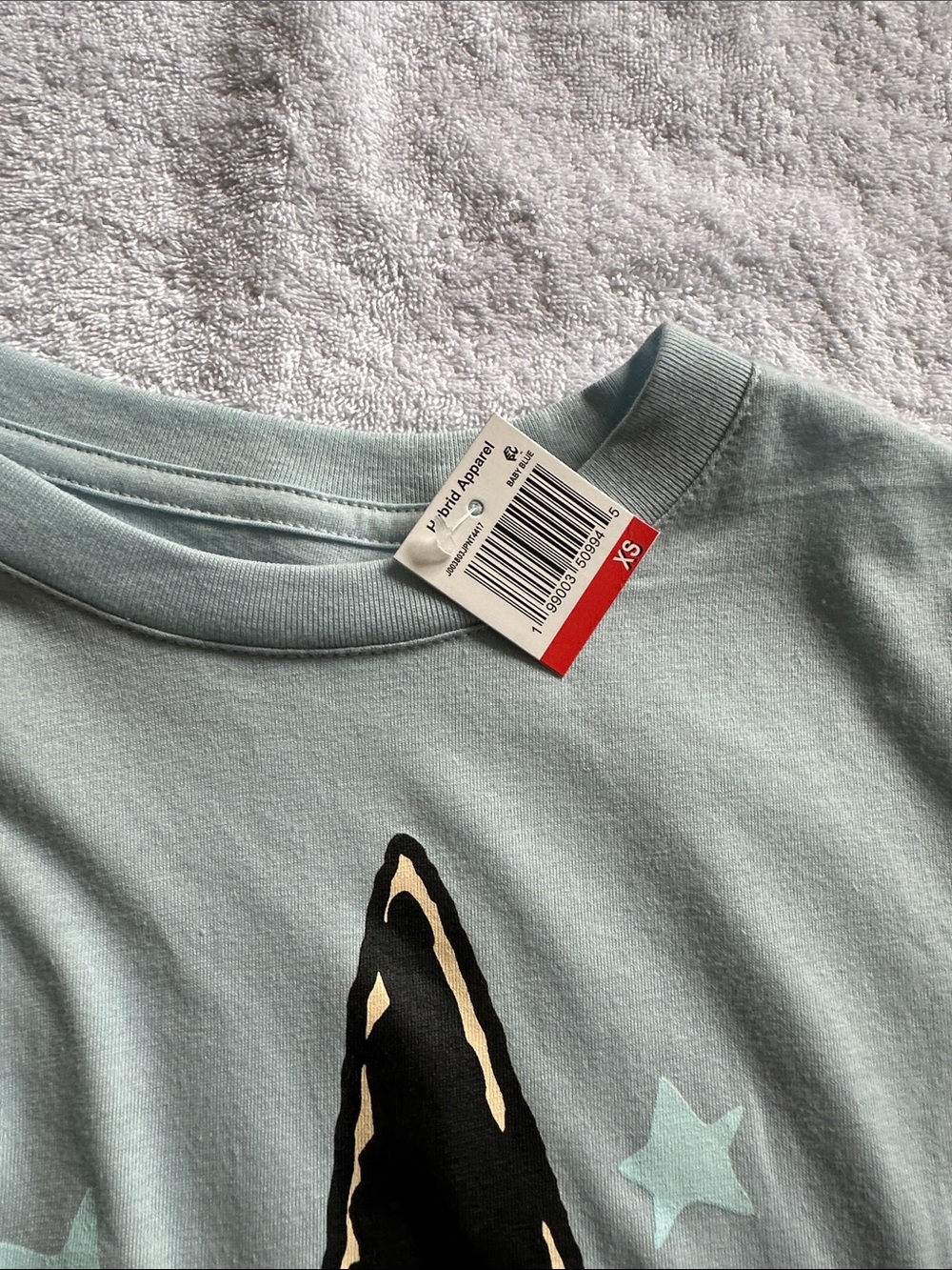 Love Tribe Juniors Crop Top with Halloween Peanuts Woodstock Graphic NWT Size XS - Picture 3 of 5